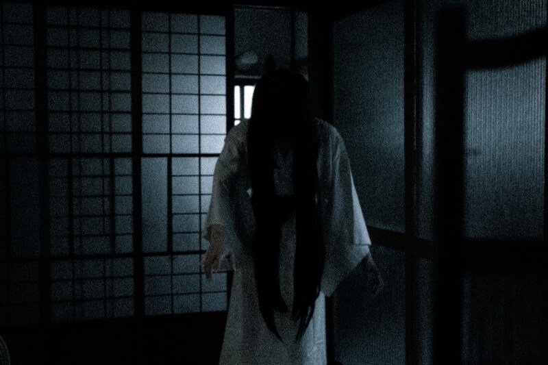 日本の幽霊はなぜ足がない 黒髪ロング 白い服 女性 のイメージはどこから来たの オカルティー